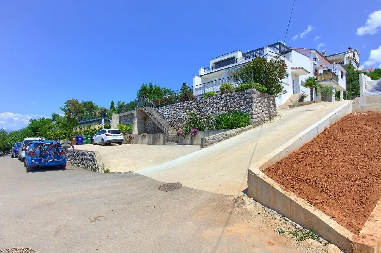 Apartments With A Parking Space Njivice, Krk - 20898 Njivice